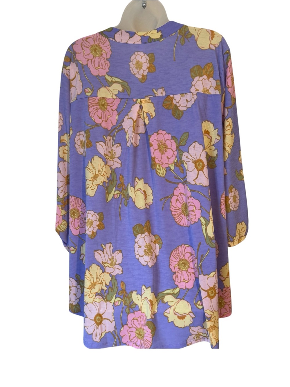 GORGEOUS Lavender/Purple Floral Split-Neck Tunic Top PLUS: 2X #Y - Picture 4 of 6